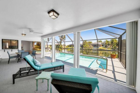 Luxury Waterfront Haven in Cape Coral - Dog-Friendly Escape with Private Pool
